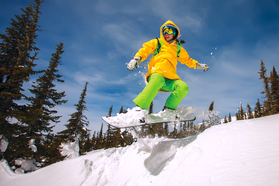 snowboarding in Borovets